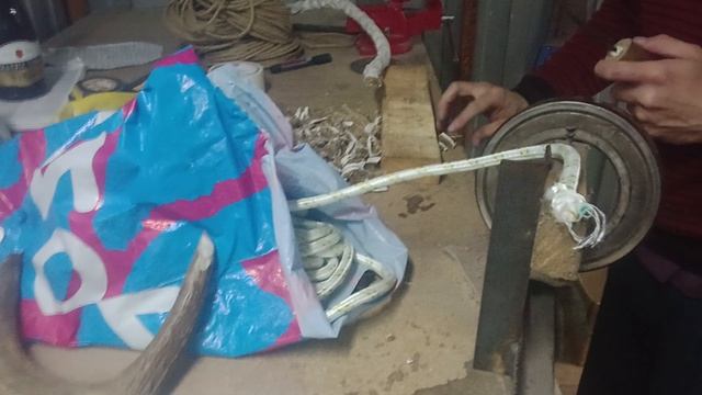 МАЛЕНЬКИЙ СКАЛЬПЕЛЬ, ТВЁРДОСТЬ НЕ ВЛИЯЕТ АБСОЛЮТНО