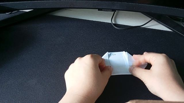 делаю оригами машинку из бумаги