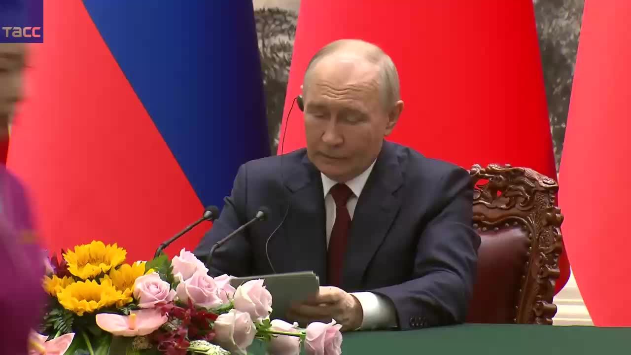 Церемония подписания совместных документов РФ и КНР
