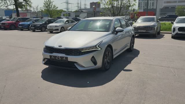 Kia K5 (2021)