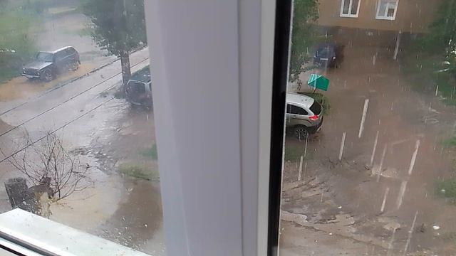 Неожиданный сюрприз с неба:
