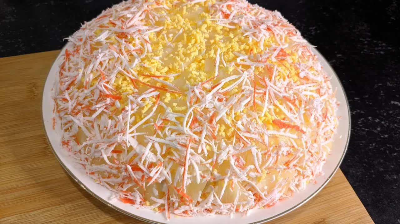 Три самых вкусных салата с ананасами на праздничный стол! ДЕШЕВЫЕ И Супер БЫСТРЫЕ от них не устоять
