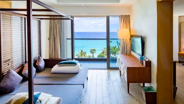 Отель Ocean View Resort Yalong Bay, Санья, Китай. Семейный номер Сьют с видом на море