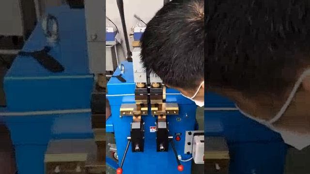 Машина стыковой сварки проволоки UNJ-A01-25
