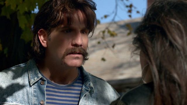 Оранжевый — хит сезона 3 сезон 11 серия «Мы можем быть героями» (сериал, 2015)