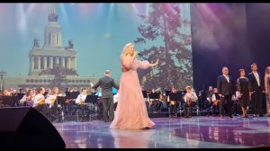 Прямая трансляция Марина Соболева в передаче «Жизни красота» с телеведущим Романом Барсом 2025