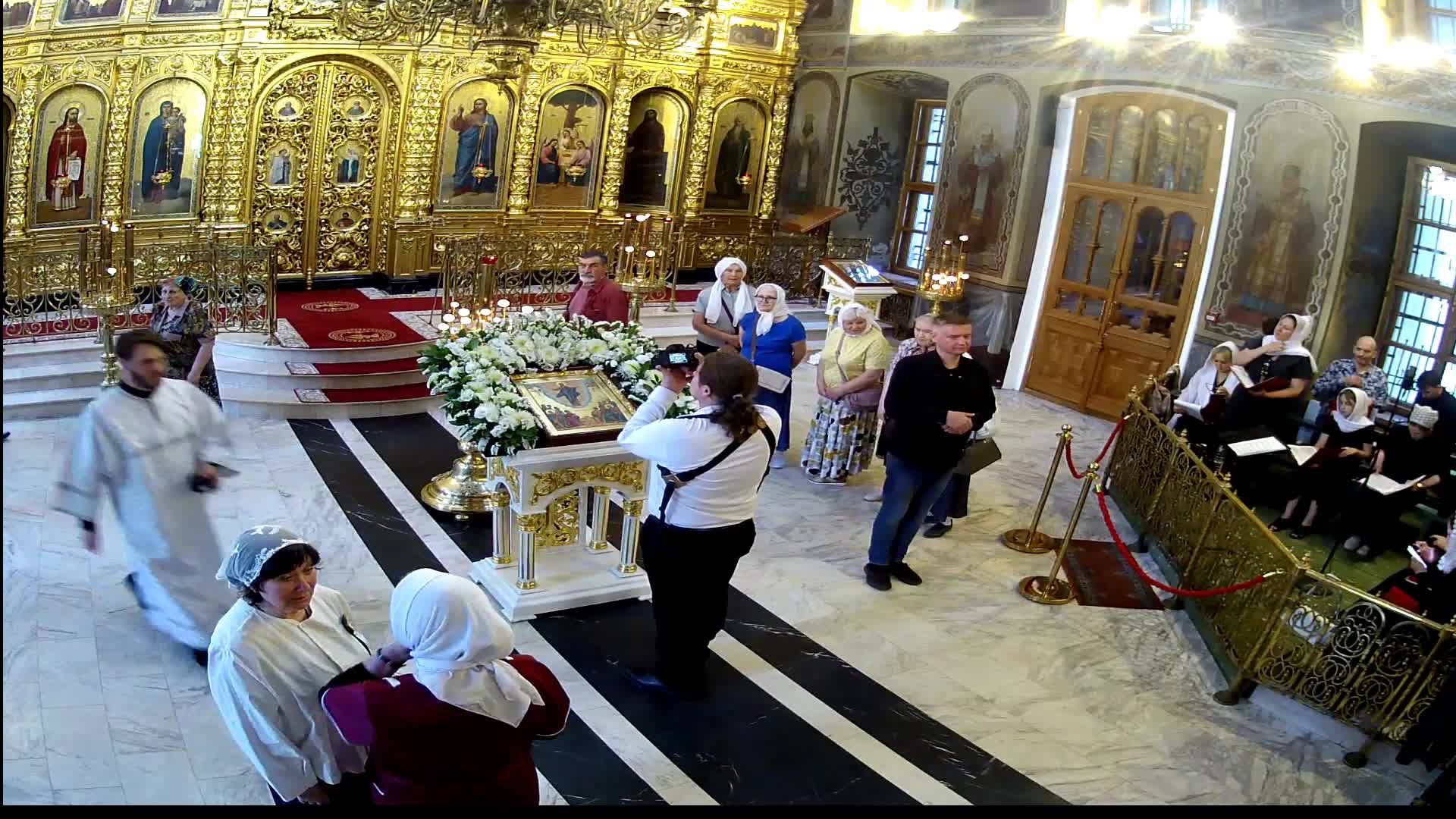 17.05.2026. Воскресение. Рання Литургия. Неделя о слепом