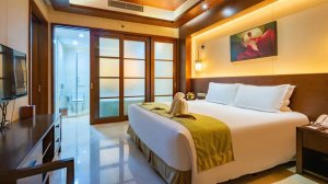 Отель Ocean View Resort Yalong Bay, Санья, Китай. Люкс с видом на бассейн