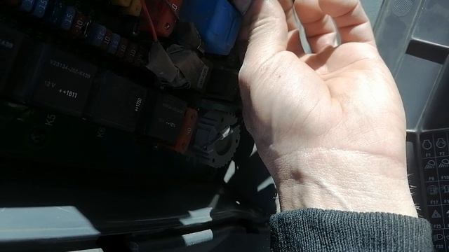 Не работает на холостых оборотах кондиционер CAT 428 F2