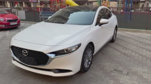 MAZDA 3 2022 белая