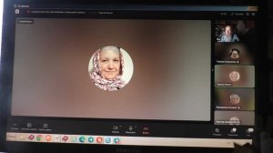 Священник гонит во тьму, а не к  свету. Молитесь за него. Апрель 2026.