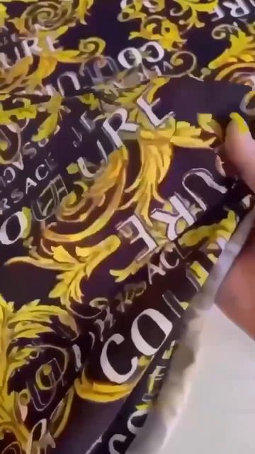 Хлопковый трикотаж-пике от Versace, Италия