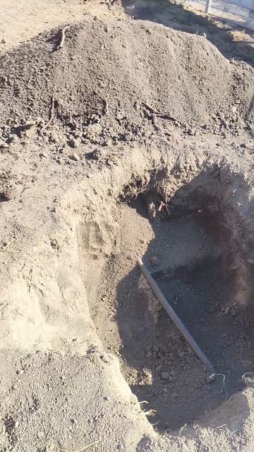 Опять траншея под воду