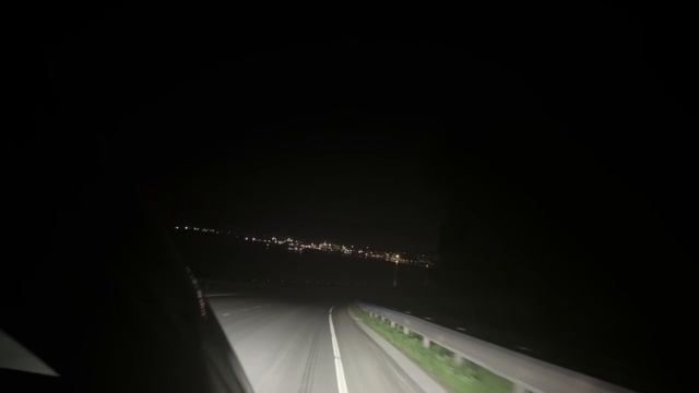 Замена ламп ближнего света в Hyundai I30 GD (2014 год) EA-Lights.