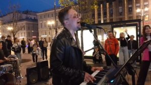 ИВАН ГАРД ВЫСТУПАЕТ ГОСТИНЫЙ ДВОР