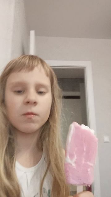 1000001929.mp4