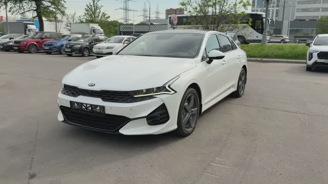 Kia K5 (2021)