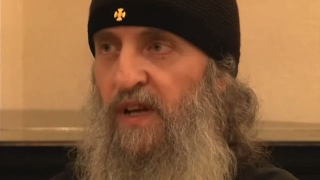 Вчера отошел ко Господу о.Роман.