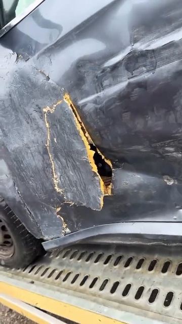 А и с какова картона сделан ваш  Фольксваген