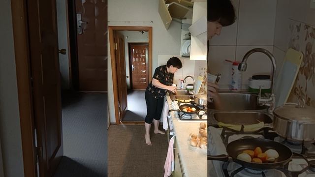 Сначала бульон 🥣 потом тесто для 🍞