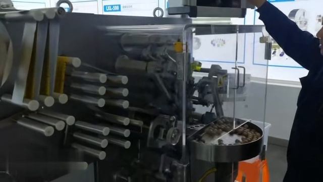 Упаковочные аппараты для круглых конфет-Model-H-127 кп | Сытный Дом