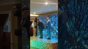 друзья вот и прошел замечательный концерт Живые Песни в г. Санкт-Петербург отрывок моего выступления