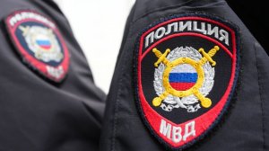 Полицейских оштрафовали на езду вдвоем на одном самокате