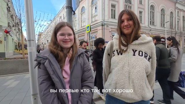 8. Дорога в Лавру. Идем по Рождественке. Прошли 1й километр.