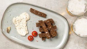 Гренки с чесночным соусом
