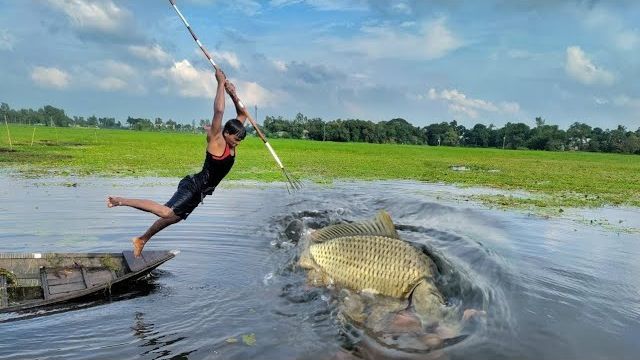 Best Boat Fishing ➡️Best Bamboo Crossbow Fishing Technique🖤Big Fish Catching From Boat