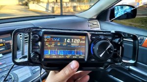 Yaesu FTX1dx в авто