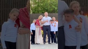 Школьный спектакль «Живи»