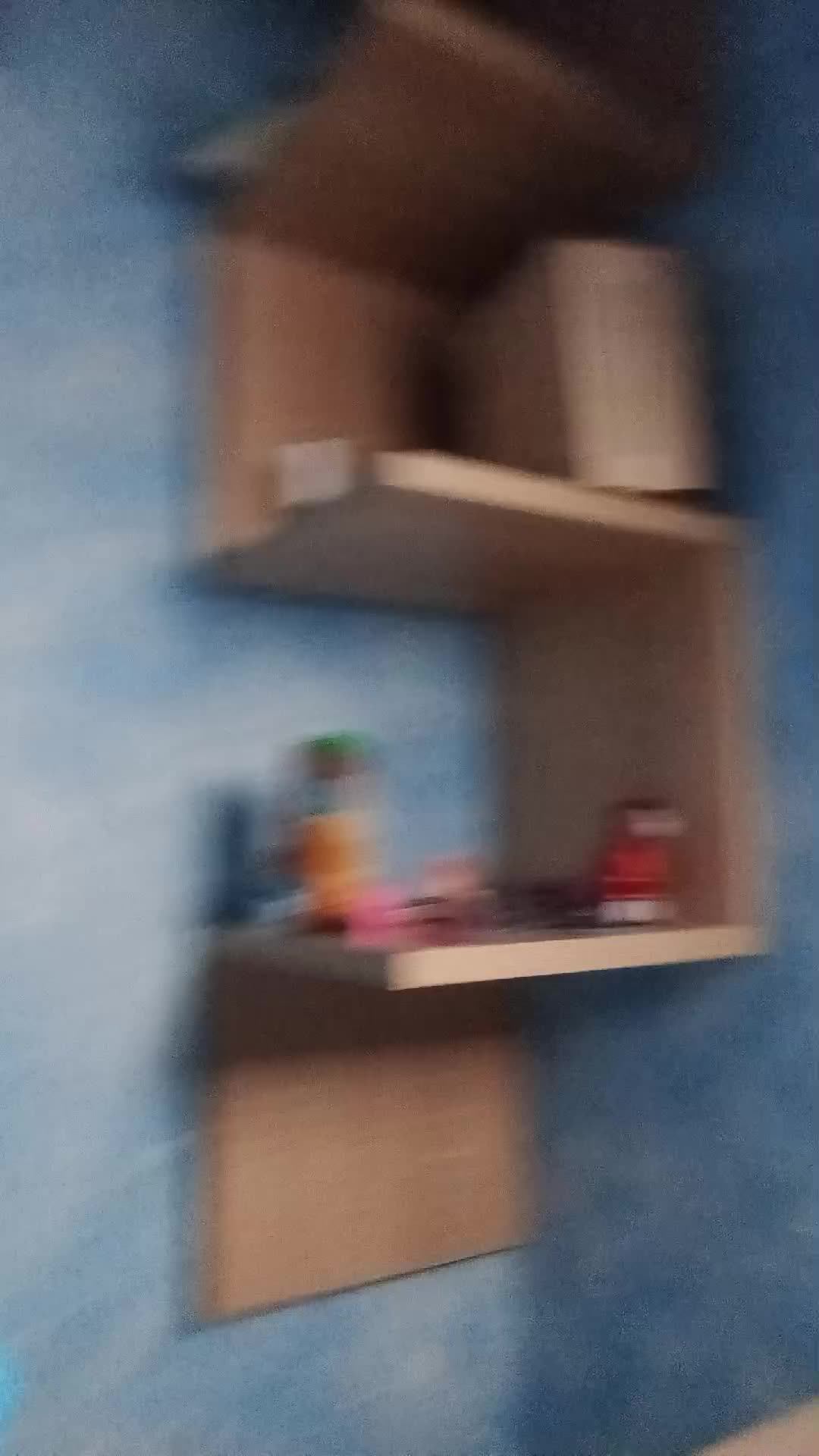LIVESTREAM HORROR SPOTTED WHILE I'M ALONE смотреть онлайн