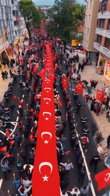 19 мая в Турции с размахом празднуют День памяти Ататюрка, молодёжи и спорта!
