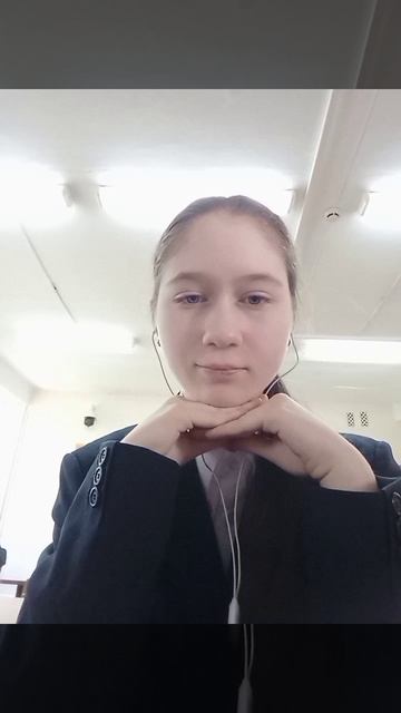 Летом начну активить, так что не скучайте.... наверное...