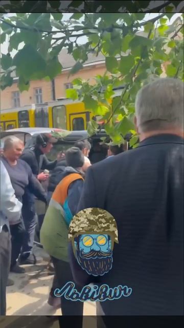 Освобождение ухилянта из буса ТЦК