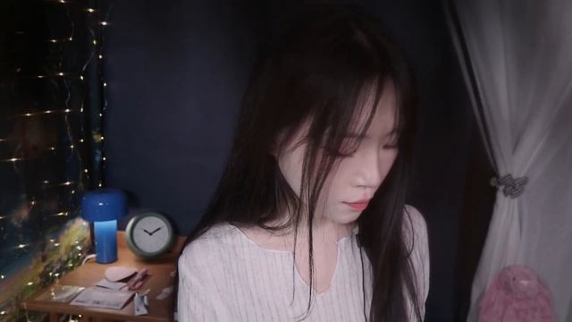 Asmr Реалистичное наращивание и ламинирование ресниц дома у подруги