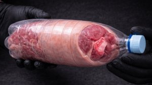 Кладу РУЛЬКУ в бутылку и получаю КОЛБАСУ! Без химии, без красителей
