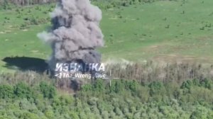 📹На кадрах удары по порядку:
🚀ПУ БпЛА 77 оаэмбр ВСУ ЛМУРом в районе н.п.Сеньково Харьковской…🔽