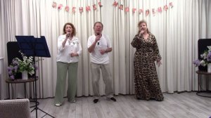 Ни минуты покоя- Алексей Зеленов и группа поддержки (Надежда М, Светлана М.)