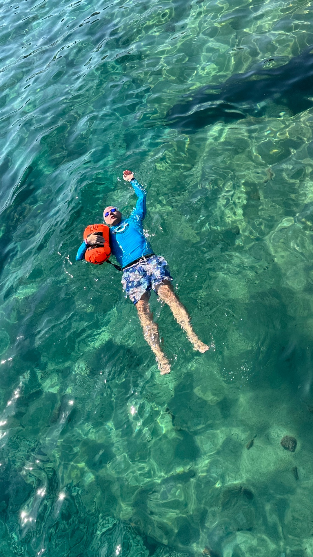 Буй для плавания на открытой воде — ваш верный друг в каждом заплыве!