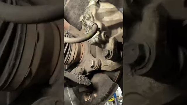Руки бы оторвать этому мастеру кто это сделал 🤦🏼♂️ EXEED TXL 7 тысяч пробег