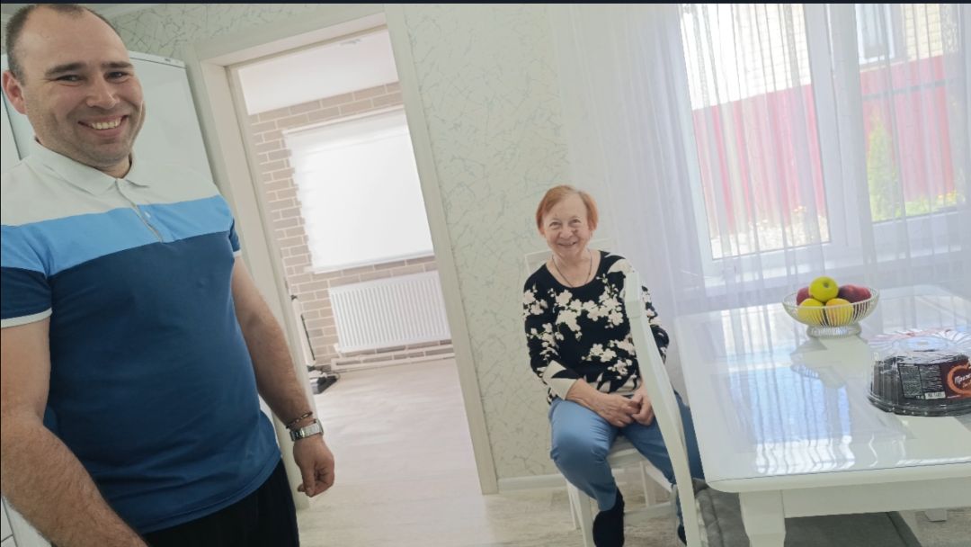 День рождения/Подарки/Покос травы в деревне/Чужие люди стали родными