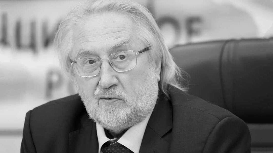 Умер академик РАН, специалист по борьбе со СПИДом Вадим Покровский