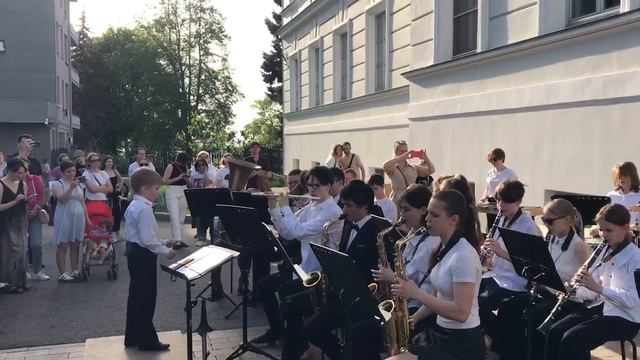 16.05.26 духовой оркестр ДШИ Шостаковича ,дирижирует лауреат всероссийского конкурса духовых оркестр