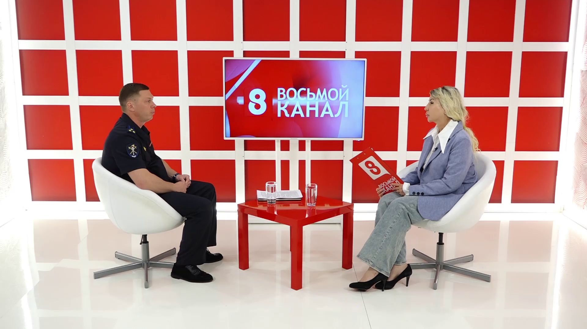 Интервью на 8 канале. Галина Орлова, Осетров Антон.