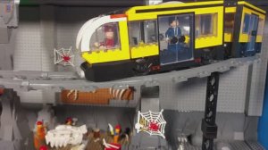 LEGO вода из пожарного гидранта накрывает динозавров — детский мульт‑дизастер