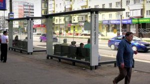 В Твери продолжается установка остановочных павильонов