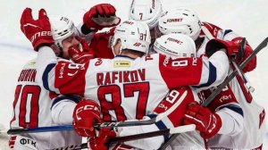ХК Локомотив победил в КХЛ и забрал кубок Гагарина