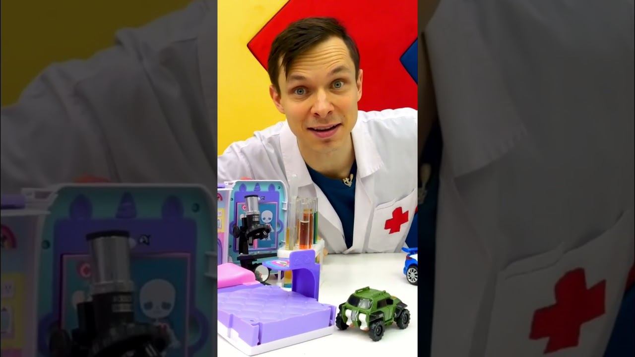 Как доктор лечит робота-машину #длядетей #toys #трансформеры